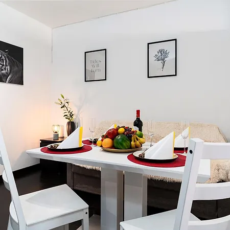 Silver Tiger Penthouse * Прага